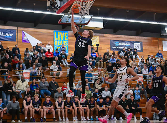 Carlsbad vs Faith Family Academy Torrey Pines Holiday Classic December 30, 2023 Photo-Justin Fine05
